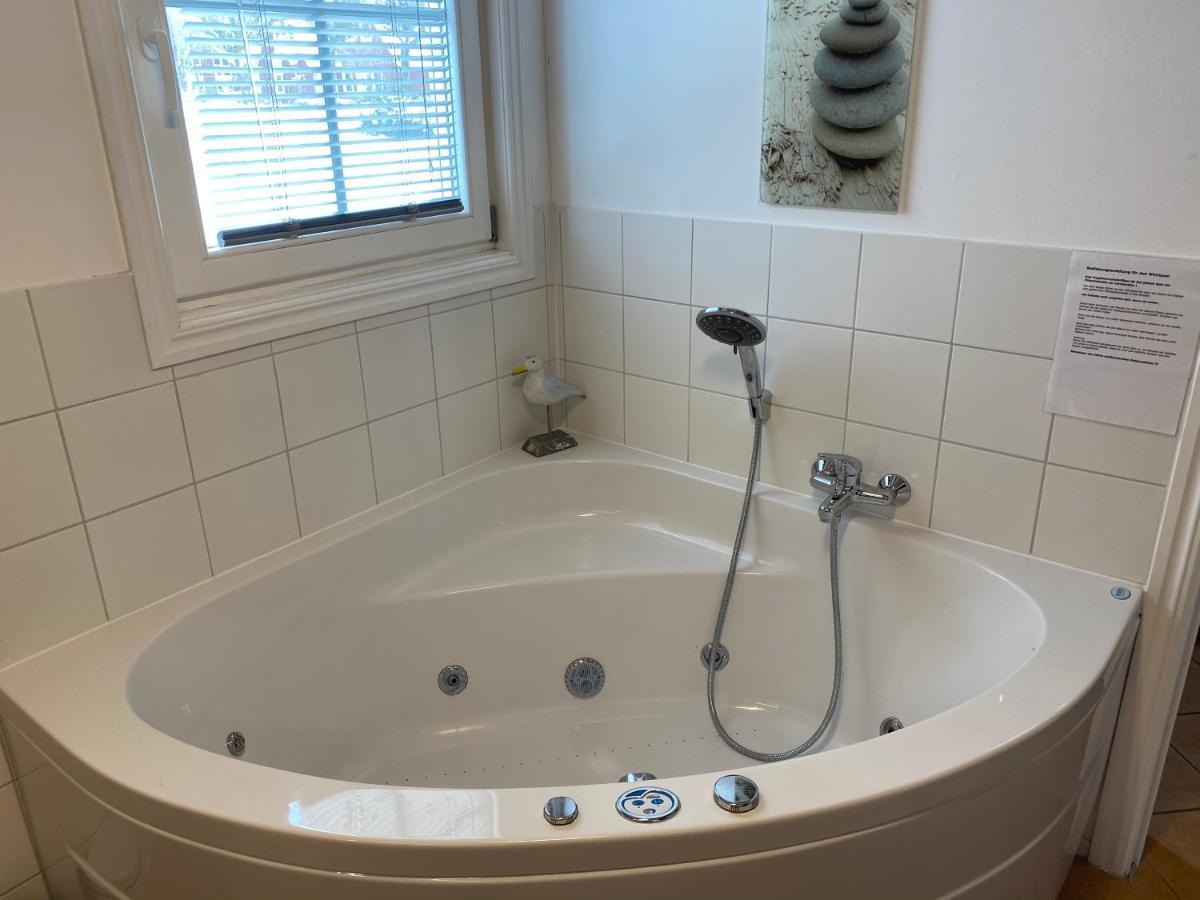 Ferienhaus Mit Wasserterrasse - Mit Sauna Und Kamin - Inklusive Nebenkosten Wendisch Rietz Eksteriør bilde